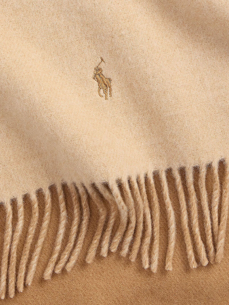 Wool scarf with logo embroidery - 3