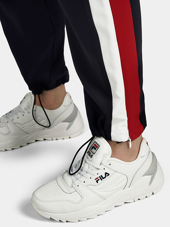 Track pants - 3