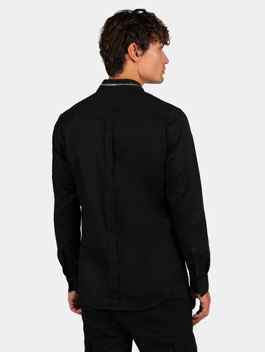 Shirt with zip on the collar - 3