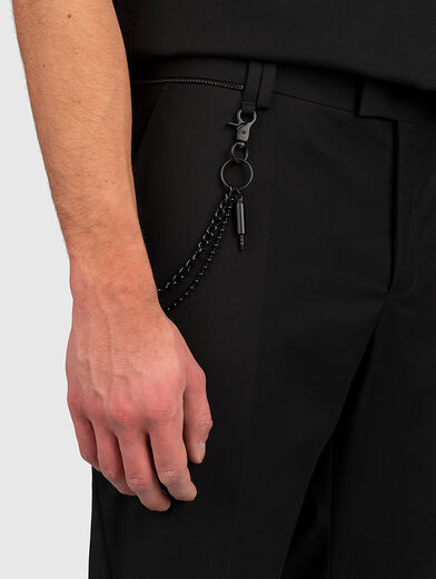 Black pants with chain detail - 3