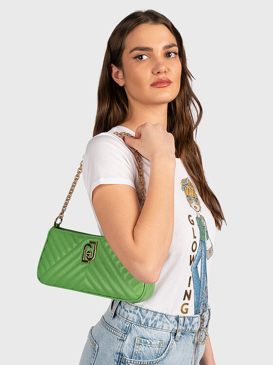 Зелена чанта с акцентен лого елемент - 2