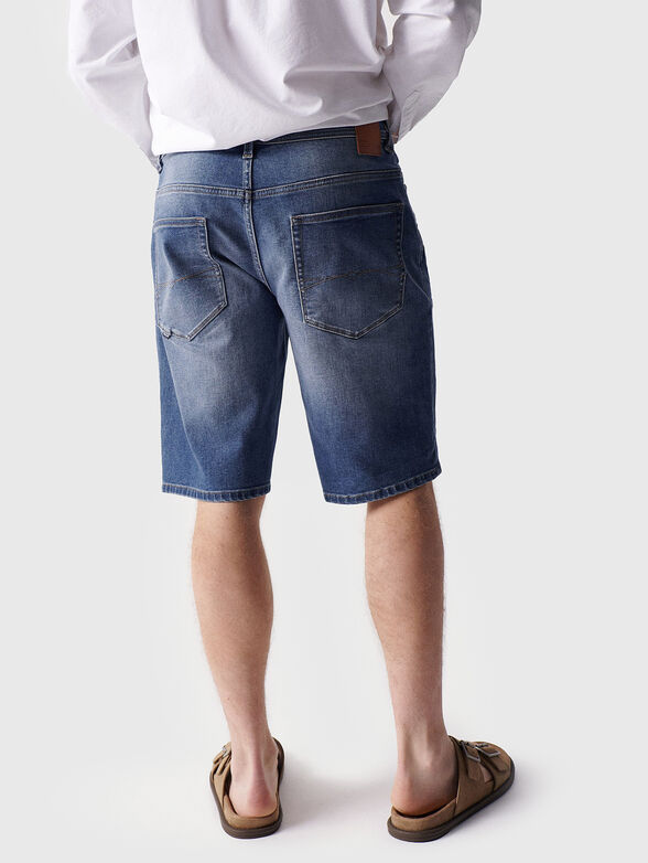 Denim shorts - 2