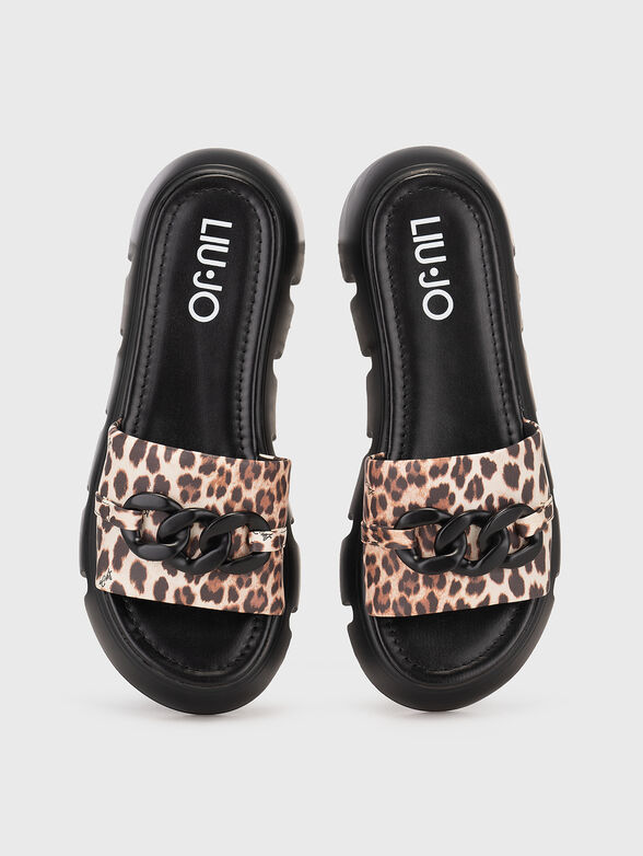 Slippers with animal print - 6