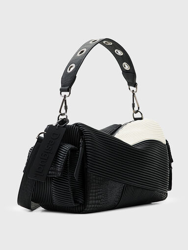 Bag with accent strap - 4