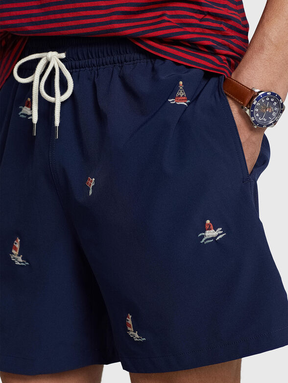 Beach shorts with embroidery - 3