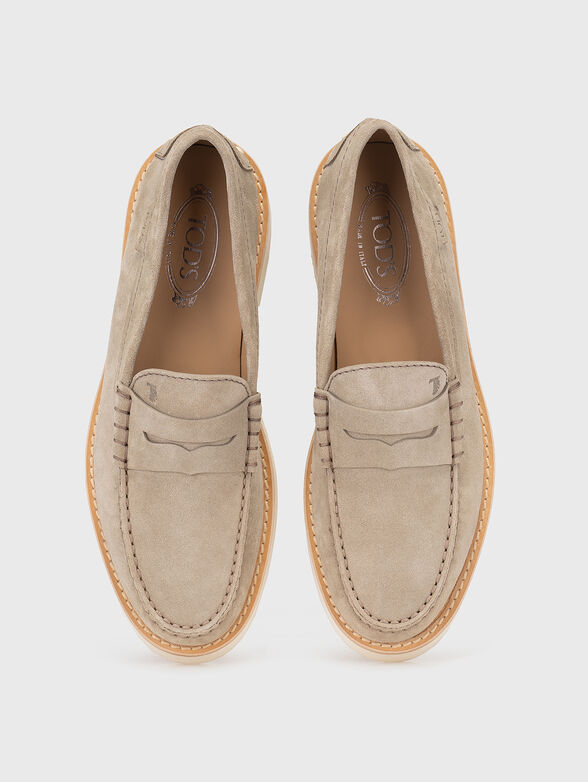 Suede beige loafers with contrast sole - 5