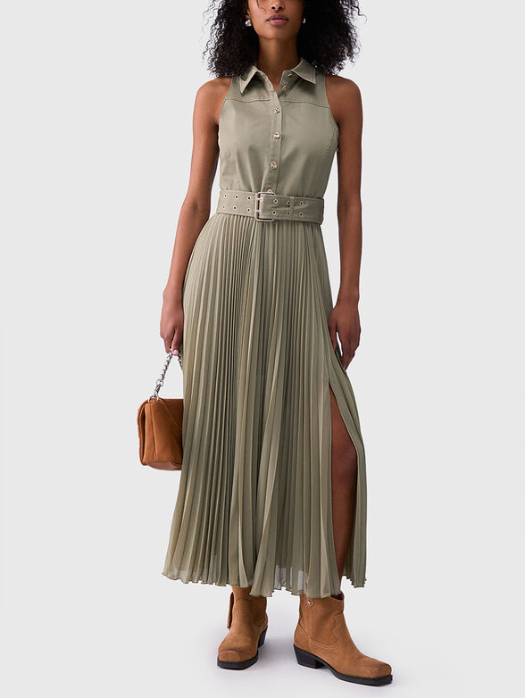 Pleated midi dress with a belt at the waist - 4