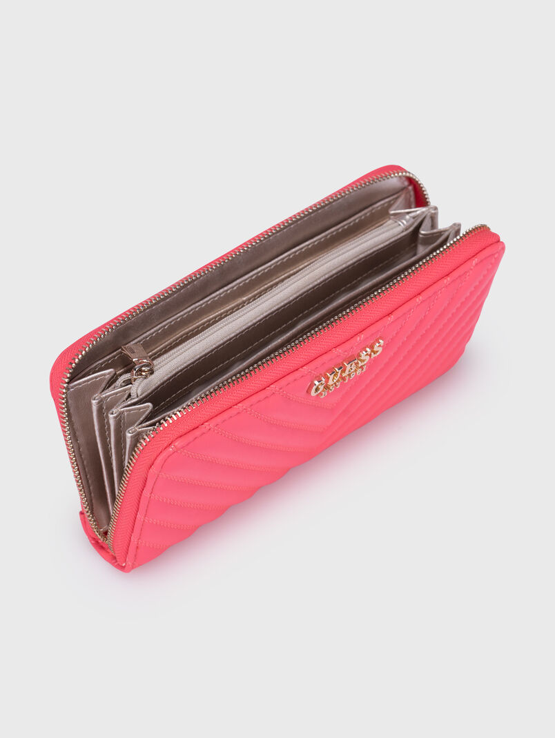 KEILLAH beige purse with logo accent - 3