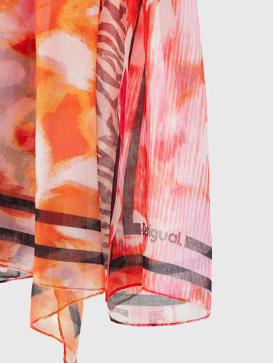 Scarf with multicoloured print - 5