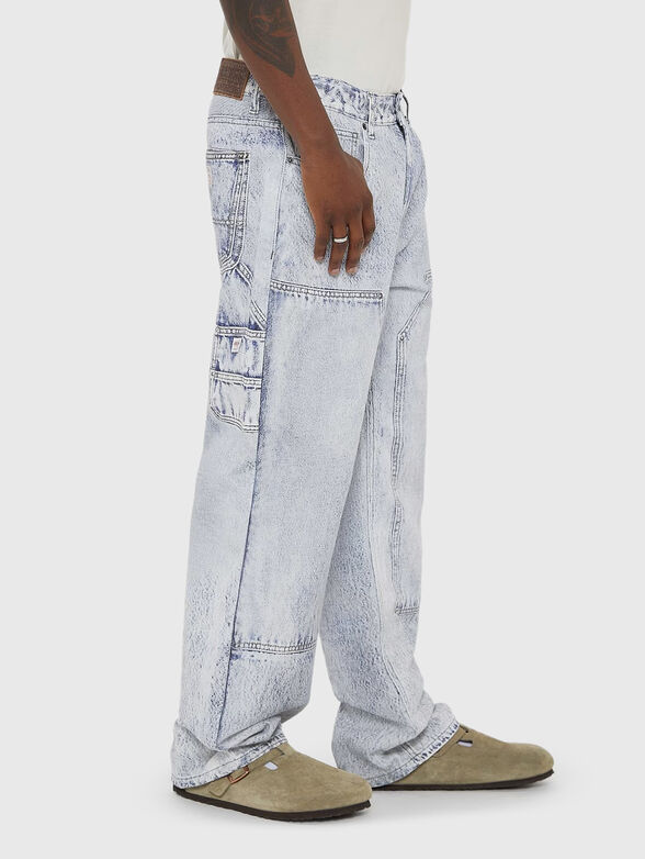 Jeans with wide legs - 5