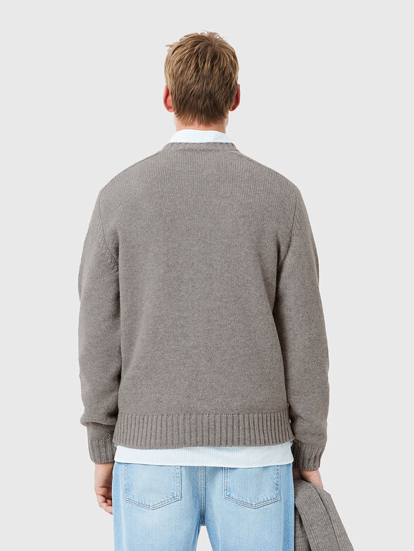 Sweater with oval neckline and logo accent - 3