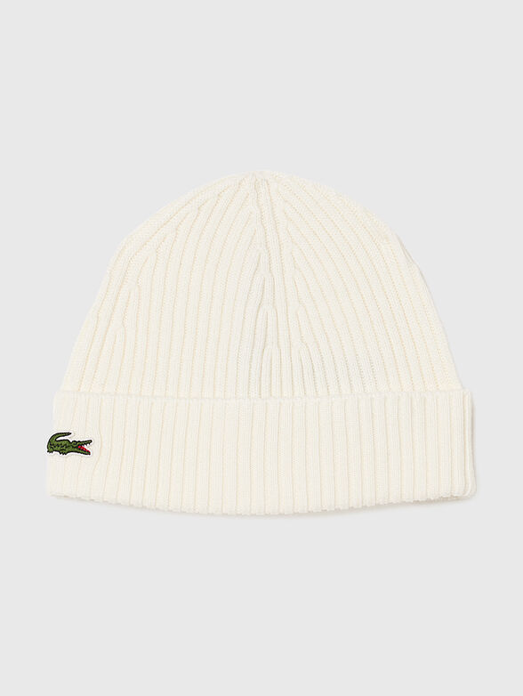 Unisex wool beanie in red color - 1