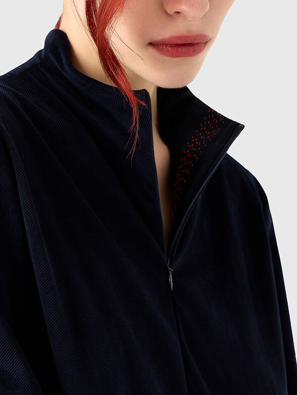 Dark blue blouse with long sleeves and zip - 4