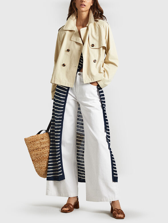 SHEILA short double-breasted trench coat - 2