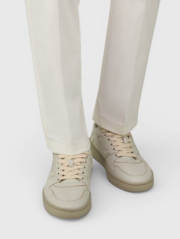 Leather sneakers with a logo detail - 2