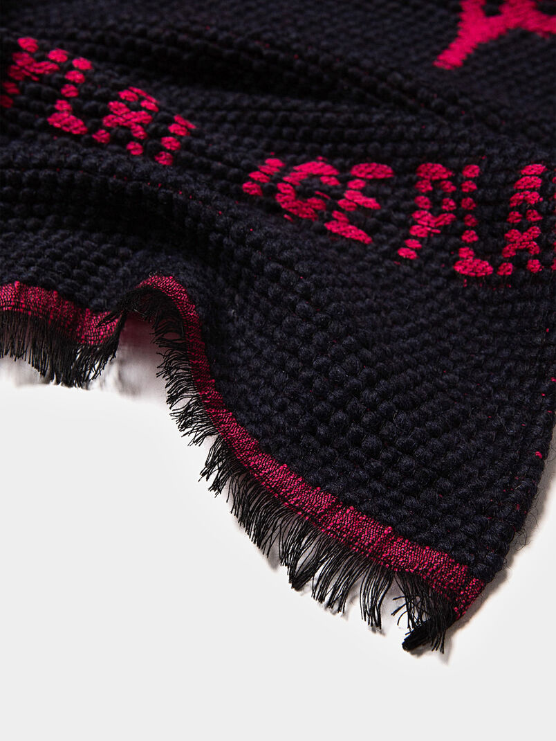 Scarf with logo details - 3