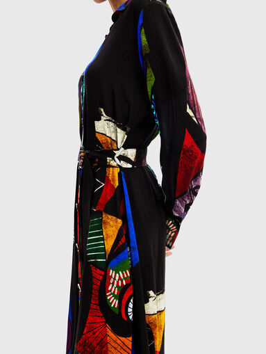 Long dress with print and belt - 4