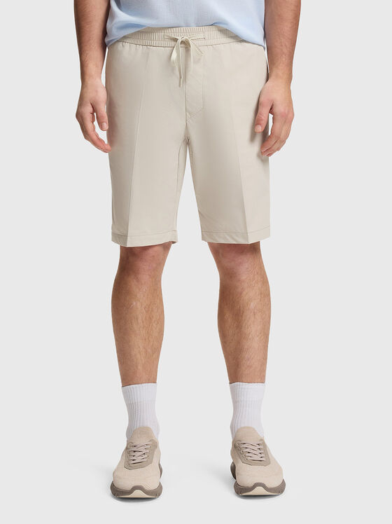 Къси панталони със стандатна кройка - 1