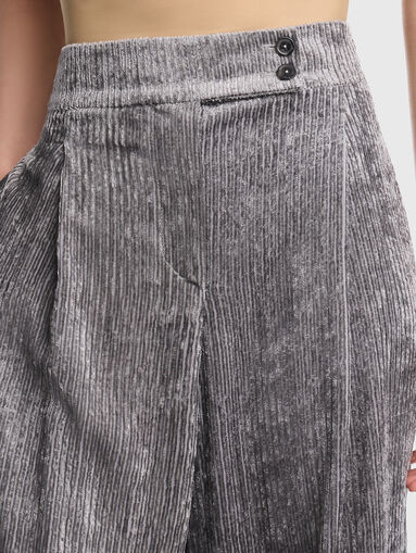 Pleated pants - 5