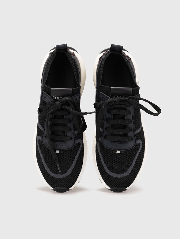 Black sport shoes - 6