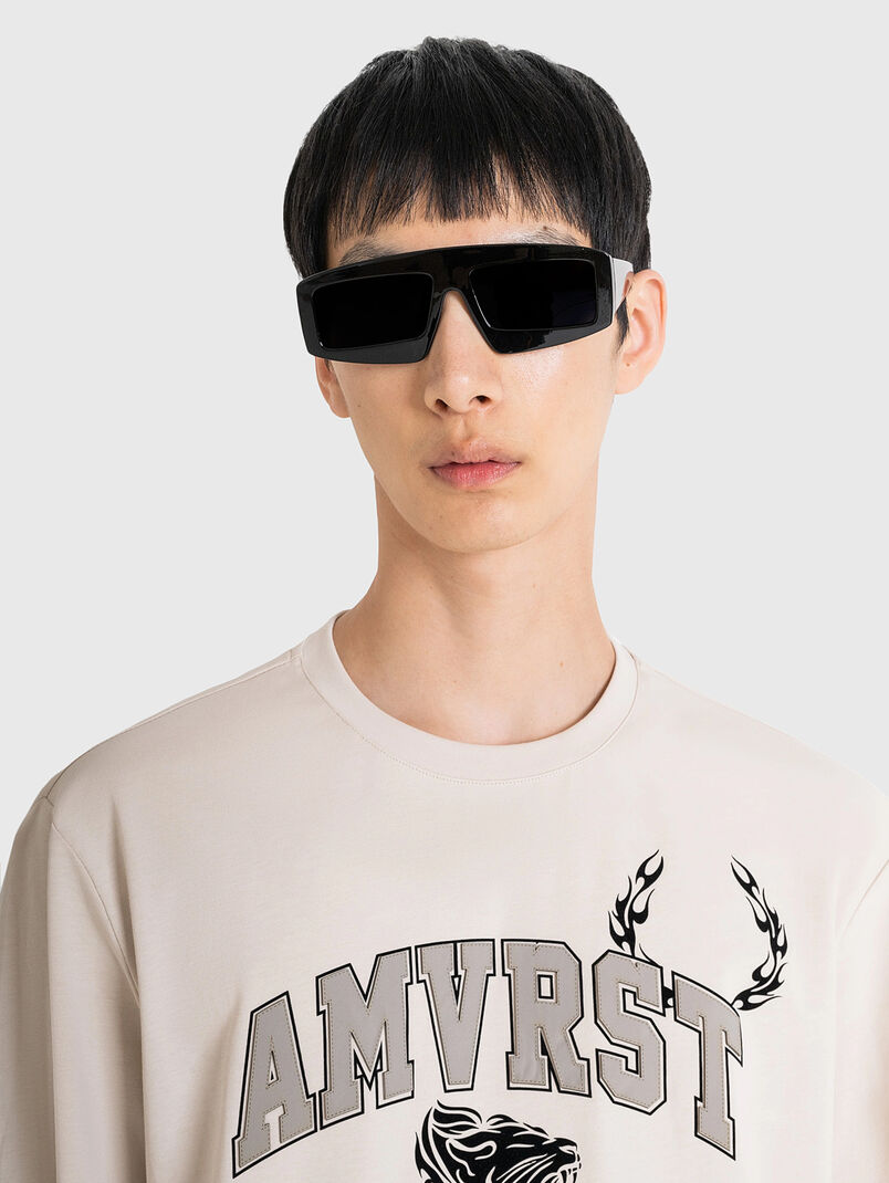 T-shirt with accent lettering and print - 3