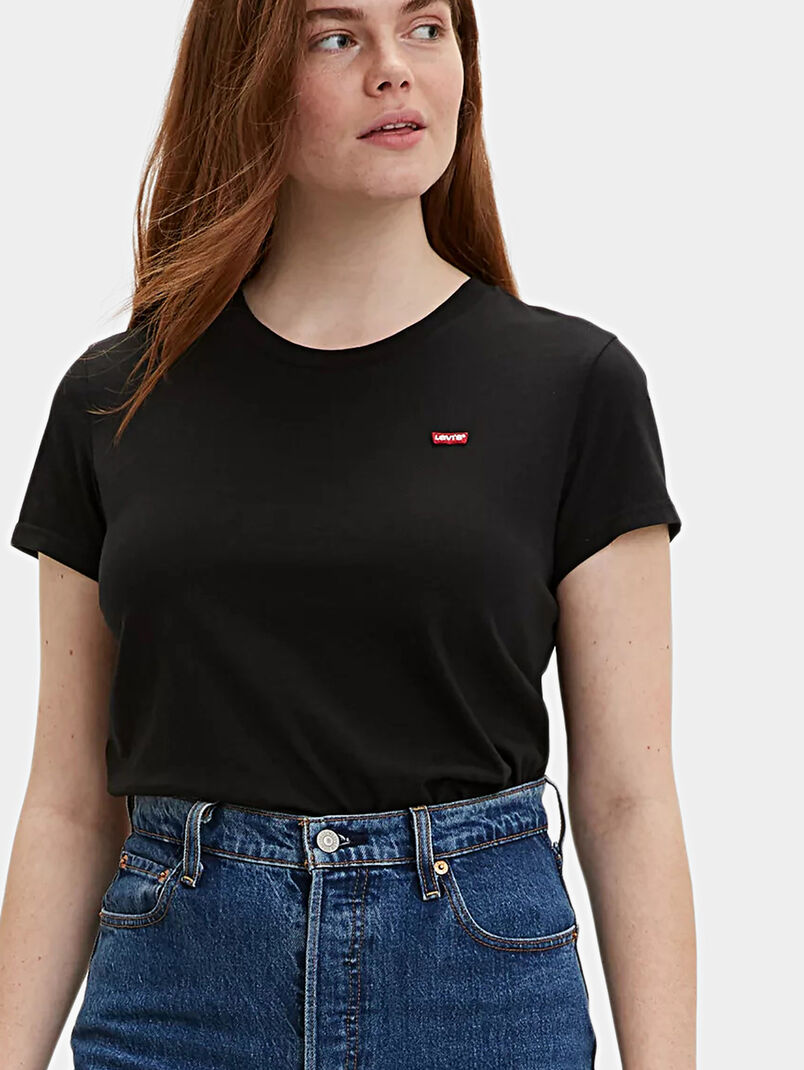 Levi&rsquo;s&reg; black T-shirt with logo detail - 3