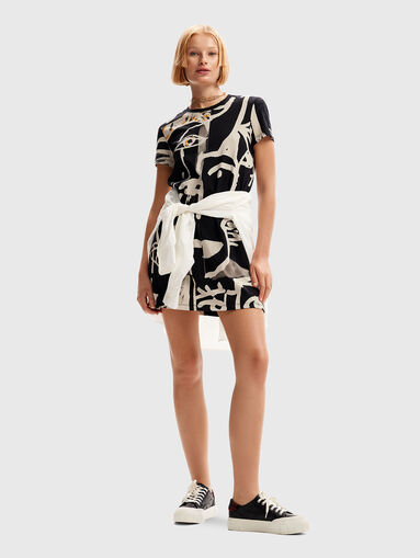 Mini dress with contrasting art print - 5