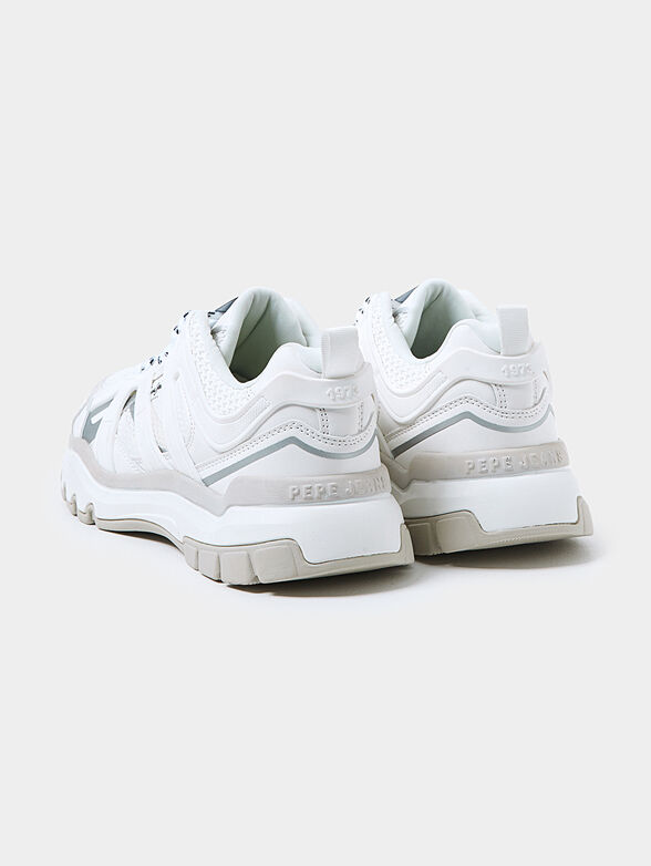 BANKSY white sports shoes - 3