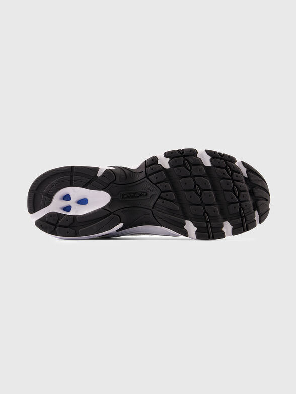 530 white sports shoes  - 5