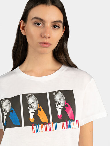 Black cotton t-shirt with print and logo embroidery - 5