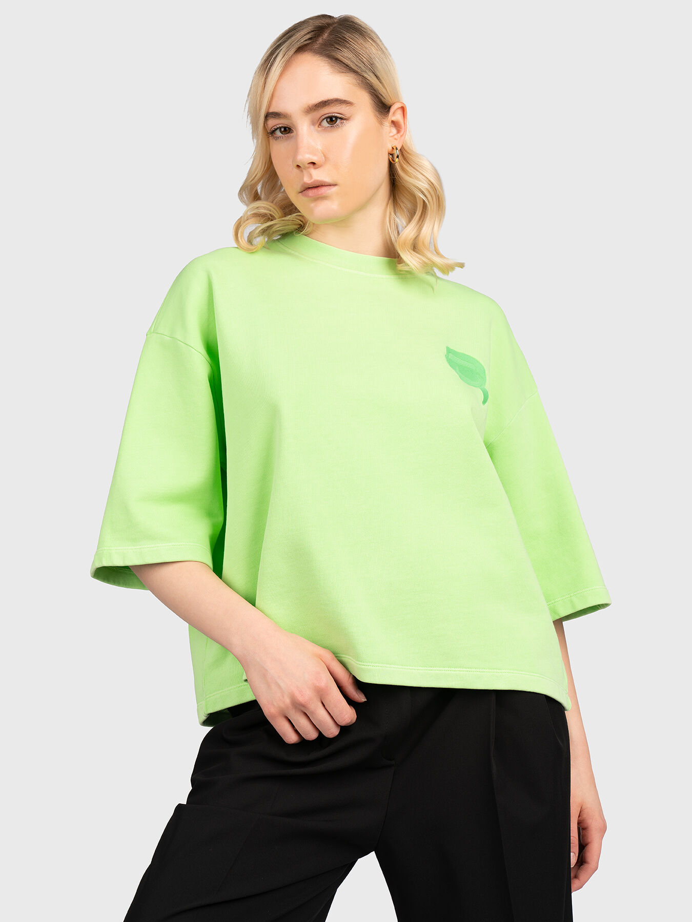 IKONIK sweatshirt with contrasting embroidery brand Karl Lagerfeld Globalbrandsstore en