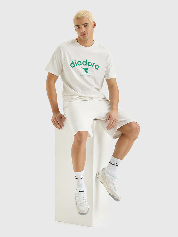 Unisex T-shirt with logo - 6