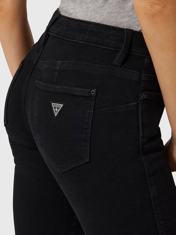 Low-waisted black jeans - 4