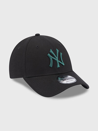 NEW YORK YANKEES black cap with embroidery - 3