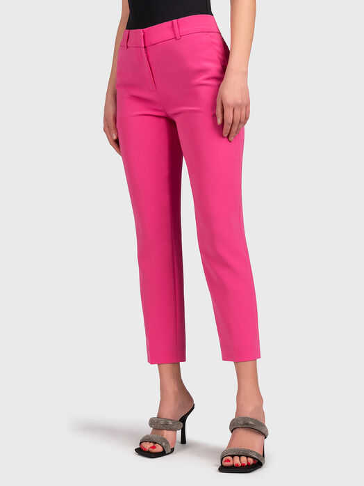 Cropped slim trousers with high waist
