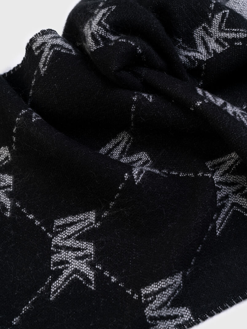 Monogram motif scarf - 3