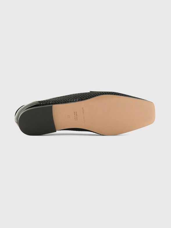 Black loafers with gold accent - 5