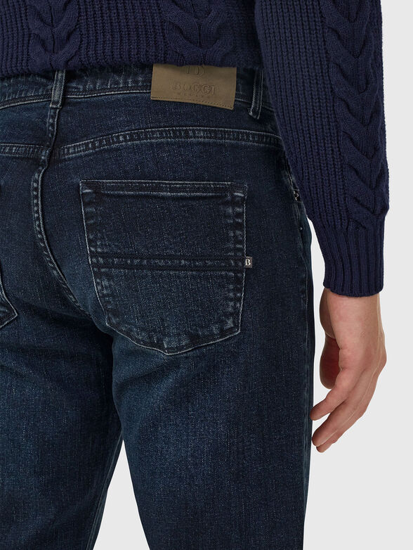 Dark blue jeans with washed effect - 3