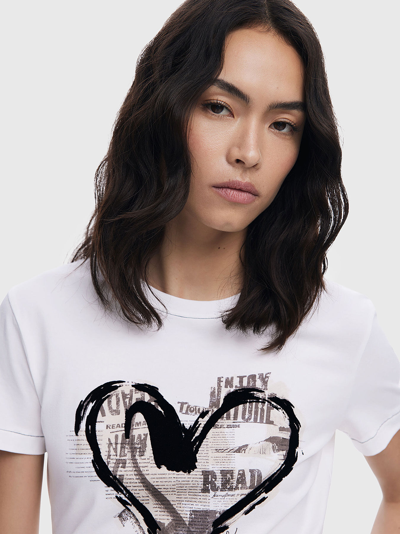 【新品タグ付】L'Appartement Beautiful T Shirts Amazon.com: RESIDENT EVIL 4 Gaming Design T-Shirt : Clothing