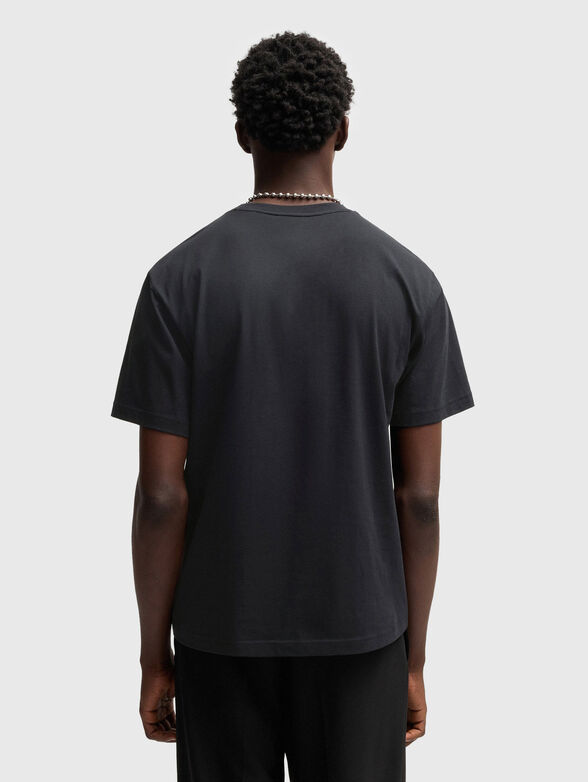 T-shirt with oval neckline and print - 3