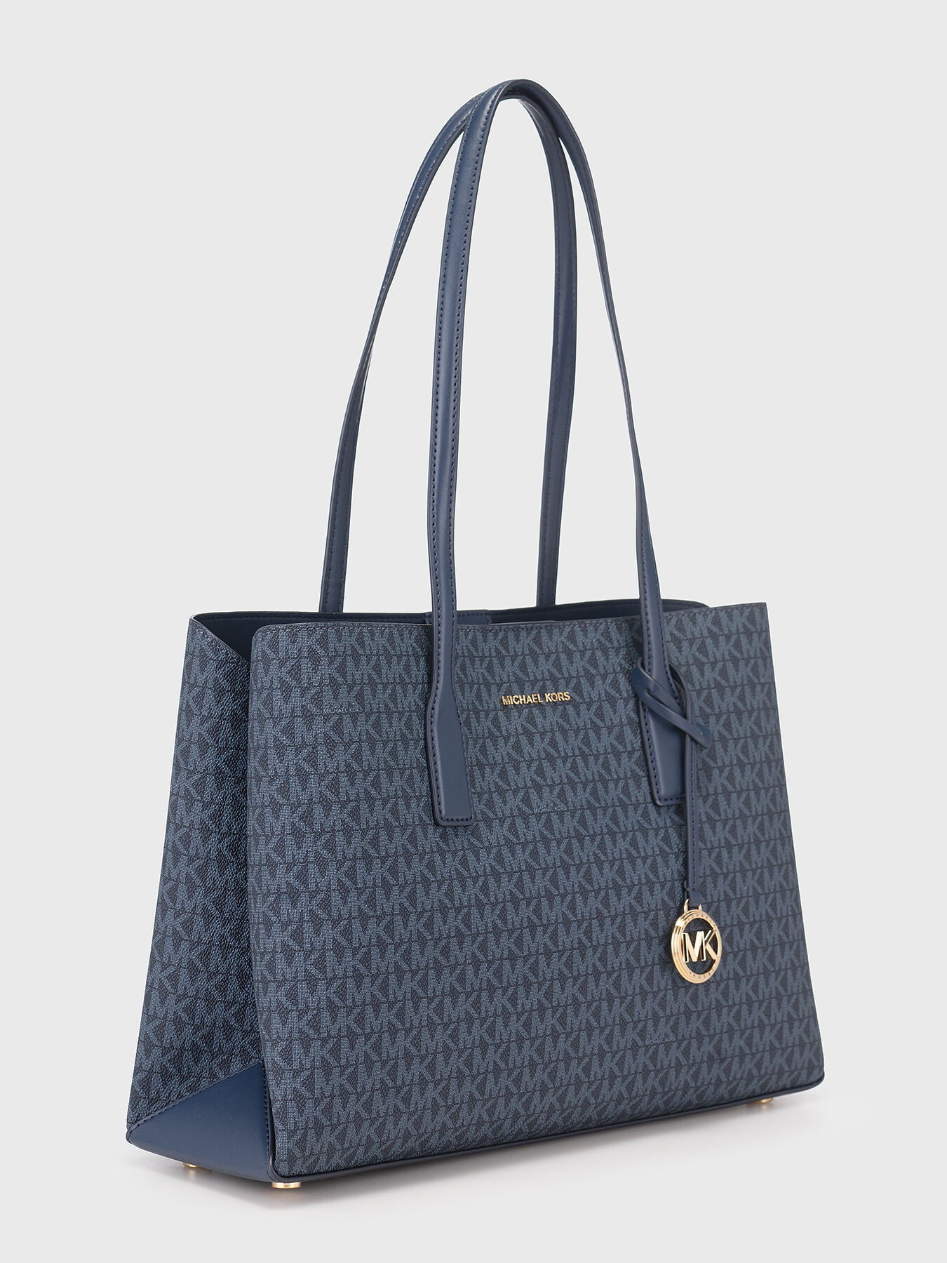 Monogram logo print bag in dark blue brand MICHAEL KORS Globalbrandsstore en