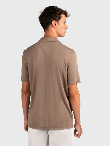 Polo shirt with logo embroidery - 3