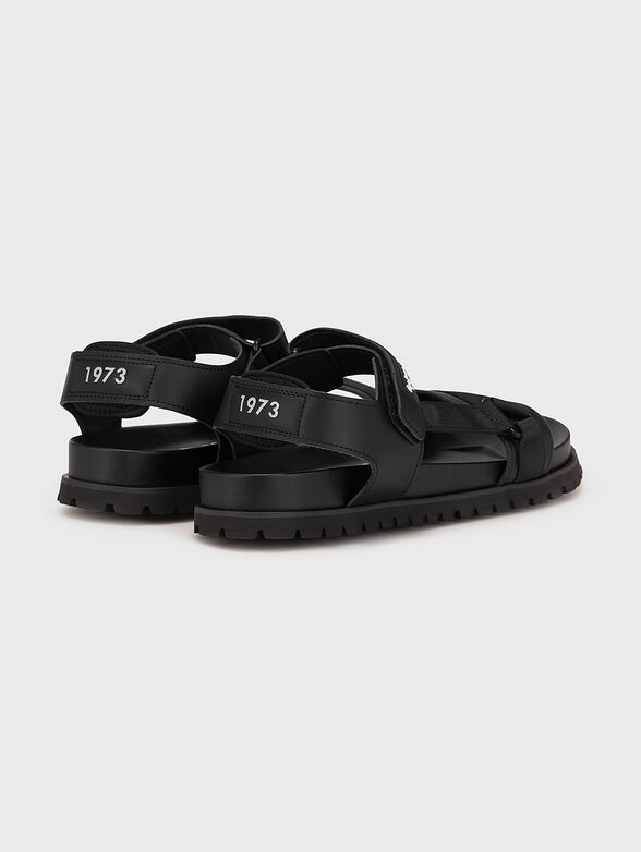 Black sandals with textile details - 3
