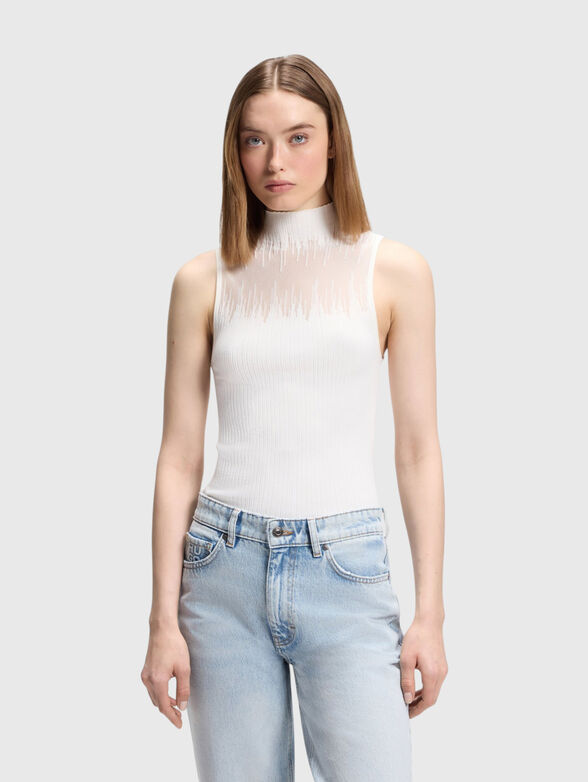 SIEFFY Top in off white colour - 1