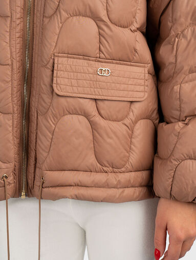 Quilted jacket with hood  - 5