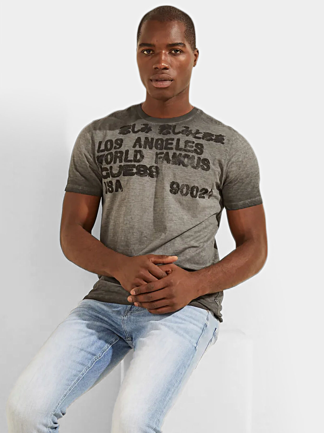 LA STENCIL T shirt with print brand GUESS Globalbrandsstore en