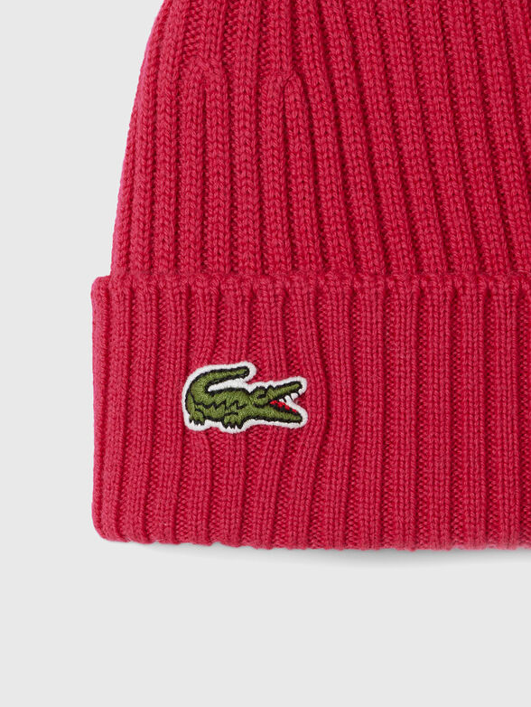 Unisex wool beanie in red color - 2