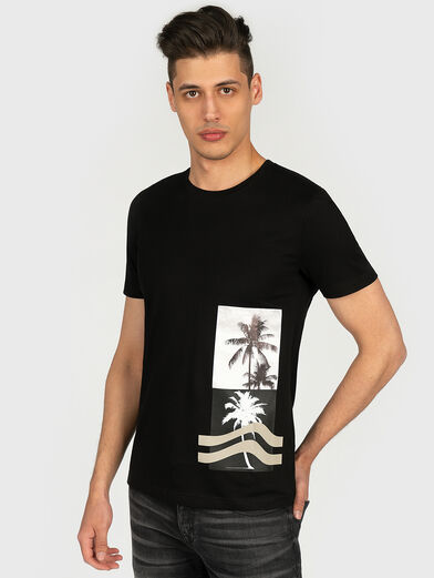 Black t-shirt with contrasting details - 1