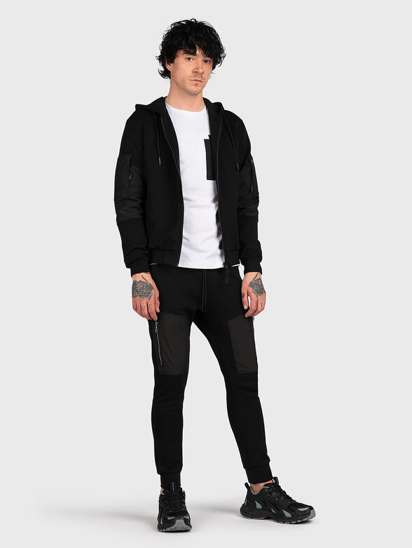 Black sports sweatshirt with zip and hood - 4