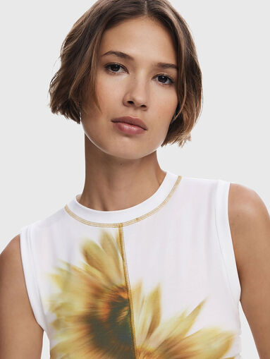 Top with floral print - 5